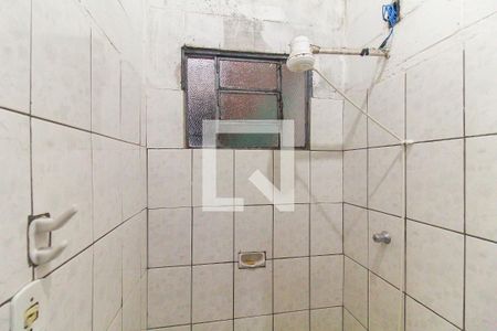 Banheiro de casa para alugar com 6 quartos, 120m² em Conjunto Habitacional Aguia de Haia, São Paulo