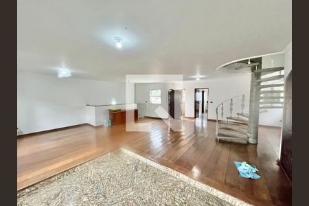 Sala de casa à venda com 4 quartos, 355m² em Jardim Franca, São Paulo