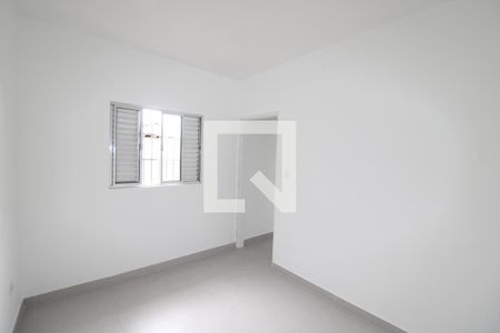 Quarto 1 de casa para alugar com 2 quartos, 60m² em Vila Francos, São Paulo