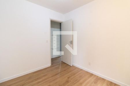 Quarto 1 de apartamento para alugar com 3 quartos, 59m² em Caxingui, São Paulo