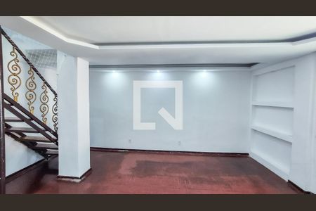 Sala de casa de condomínio para alugar com 3 quartos, 80m² em Irajá, Rio de Janeiro