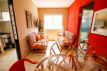 Apartamento para alugar com 2 quartos, 65m² em Vila Tupi, Praia Grande