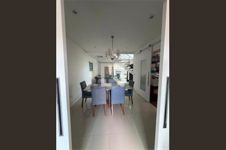 Casa à venda com 3 quartos, 222m² em Vila Augusta, Guarulhos