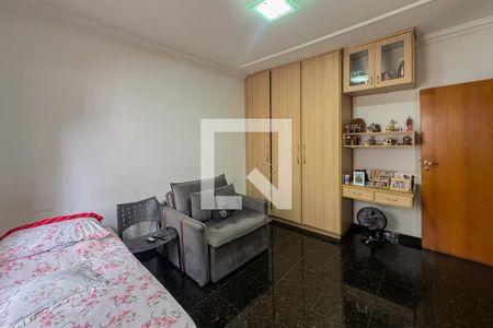 Suíte de casa à venda com 4 quartos, 210m² em Santa Cruz, Belo Horizonte