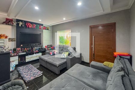 Sala de casa à venda com 4 quartos, 210m² em Santa Cruz, Belo Horizonte