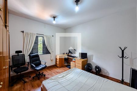 Quarto 1 de casa à venda com 3 quartos, 320m² em Vila Mariana, São Paulo