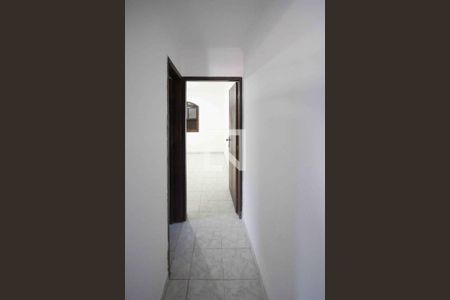 Corredor de casa para alugar com 2 quartos, 200m² em Vila Tolstoi, São Paulo