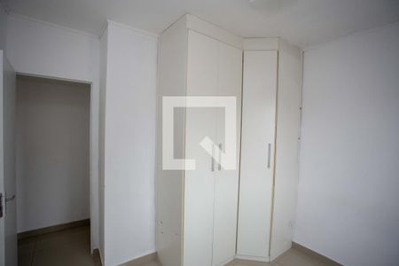 Quarto 2 de apartamento para alugar com 2 quartos, 43m² em Canhema, Diadema