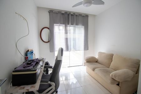 Quarto 2 de apartamento para alugar com 3 quartos, 110m² em Vila Kosmos, Rio de Janeiro