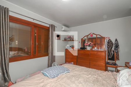 Quarto Suíte de casa à venda com 6 quartos, 600m² em Jardim Itu, Porto Alegre