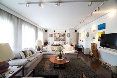 Sala de apartamento à venda com 4 quartos, 170m² em Cerqueira César, São Paulo