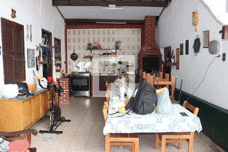 Quintal de casa à venda com 4 quartos, 350m² em Bela Vista, São Paulo