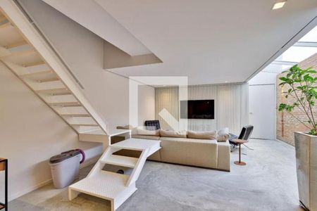 Casa à venda com 3 quartos, 160m² em Santo Amaro, São Paulo