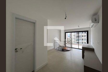 Cobertura - sala 1 de apartamento à venda com 3 quartos, 71m² em Copacabana, Rio de Janeiro