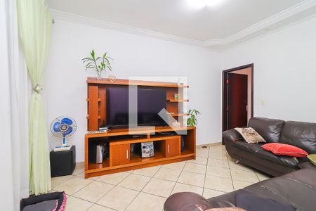 Sala de casa para alugar com 2 quartos, 150m² em Itaquera, São Paulo