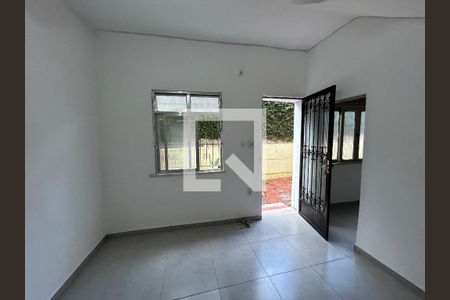 Casa para alugar com 2 quartos, 60m² em Quintino Bocaiúva, Rio de Janeiro