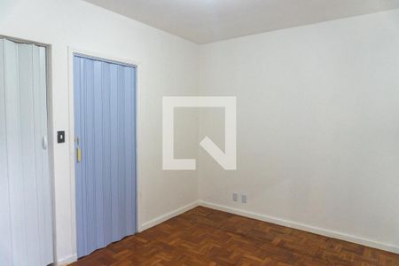 Suite de casa para alugar com 2 quartos, 180m² em Jardim Oriental, São Paulo