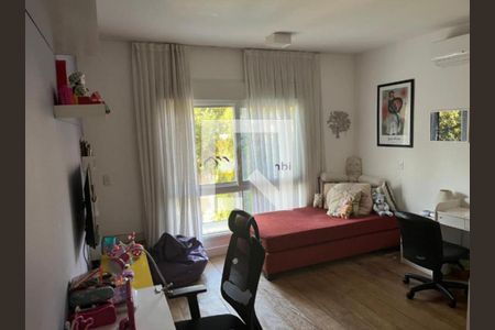 Casa à venda com 4 quartos, 360m² em Jardim Leonor, São Paulo