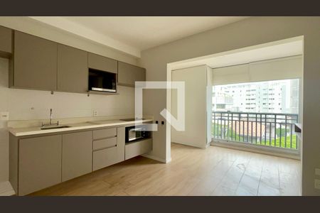 Sala de apartamento para alugar com 1 quarto, 35m² em Vila Madalena, São Paulo