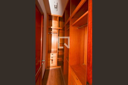 Closet suite de apartamento para alugar com 4 quartos, 121m² em Serra, Belo Horizonte