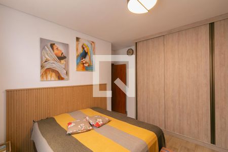 Casa à venda com 3 quartos, 132m² em Canaa, Belo Horizonte