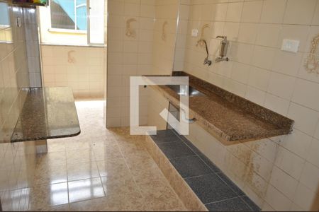 Apartamento à venda com 2 quartos, 60m² em Inhaúma, Rio de Janeiro