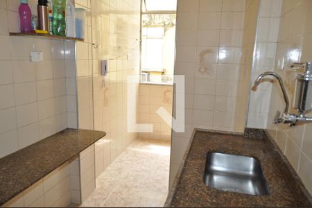 Apartamento à venda com 2 quartos, 60m² em Inhaúma, Rio de Janeiro