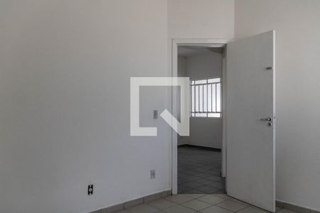 Quarto 2 de casa para alugar com 3 quartos, 200m² em Bonfim, Belo Horizonte
