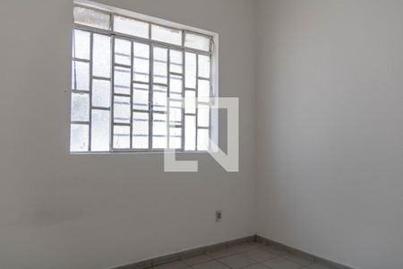 Quarto 1 de casa para alugar com 3 quartos, 200m² em Bonfim, Belo Horizonte