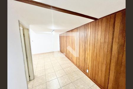 Sala de casa para alugar com 2 quartos, 130m² em Vila Barbosa, São Paulo