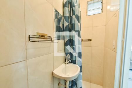 Banheiro de kitnet/studio para alugar com 1 quarto, 18m² em Jardim Vila Mariana, São Paulo