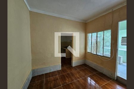 Sala de casa para alugar com 1 quarto, 35m² em Parque Ulisses, Nova Iguaçu