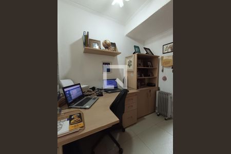 Casa à venda com 3 quartos, 250m² em Vila do Bosque, São Paulo