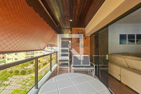 varanda de apartamento para alugar com 3 quartos, 126m² em Balneario Guarujá, Guarujá