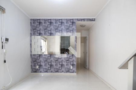 Casa para alugar com 3 quartos, 139m² em Vila Pedroso, São Paulo