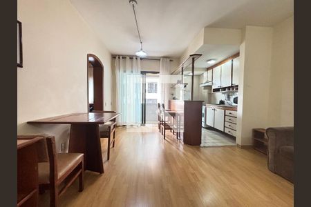 Sala/Cozinha de apartamento à venda com 1 quarto, 46m² em Moema, São Paulo