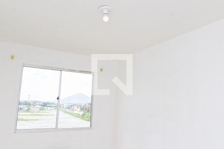 Quarto 1 de apartamento para alugar com 2 quartos, 55m² em Cosmos, Rio de Janeiro