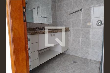 Casa à venda com 3 quartos, 228m² em Vila Gilda, Santo André