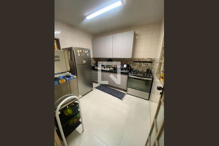 Casa à venda com 4 quartos, 110m² em Santa Amelia, Belo Horizonte