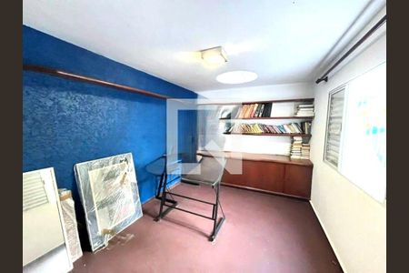 Casa à venda com 3 quartos, 274m² em Jardim Petropolis, São Paulo