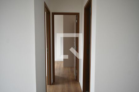 Corredor de apartamento para alugar com 2 quartos, 55m² em São Judas, São Paulo