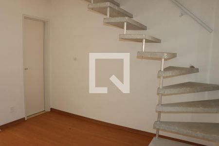 Casa de Condomínio para alugar com 2 quartos, 55m² em Chácara Ondas Verdes, Cotia