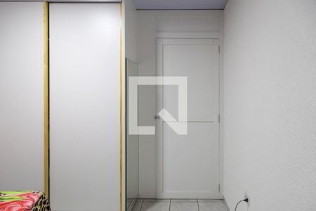 Quarto 2 de casa à venda com 2 quartos, 50m² em Vila Jacuí, São Paulo