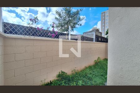 Quintal  de apartamento para alugar com 2 quartos, 54m² em Lapa, São Paulo