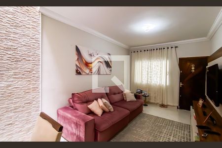 Casa à venda com 3 quartos, 110m² em Vila Nhocuné, São Paulo