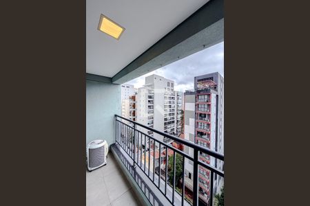 Varanda de kitnet/studio para alugar com 1 quarto, 26m² em Vila Mariana, São Paulo