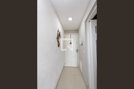Porta de entrada de apartamento para alugar com 3 quartos, 105m² em Jardim Tupanci, Barueri