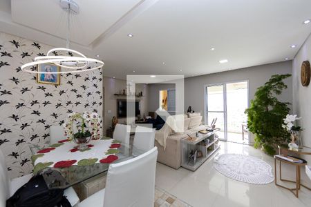 Sala de apartamento para alugar com 3 quartos, 105m² em Jardim Tupanci, Barueri