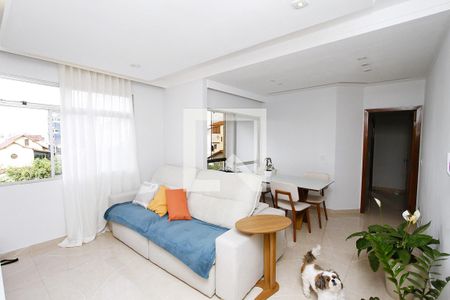 Sala de apartamento à venda com 3 quartos, 90m² em Nova Suíça, Belo Horizonte