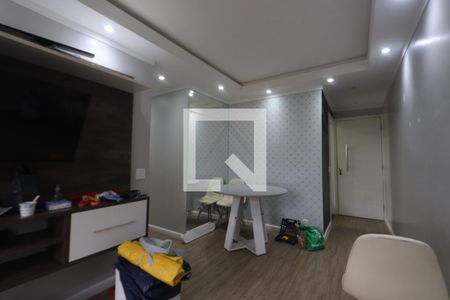 Sala de apartamento para alugar com 2 quartos, 47m² em Parque Savoy City, São Paulo